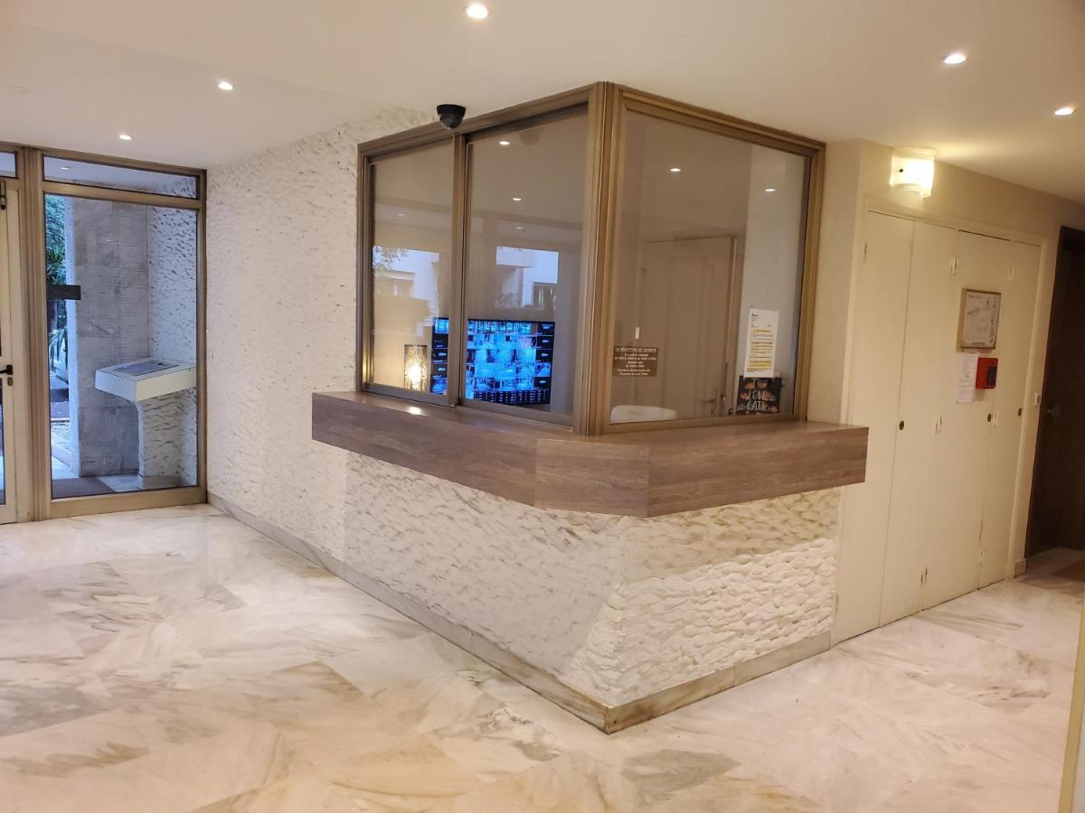 Appartamento 2p Relooking, Croisette Et Plage, Parking Gratuit, Acceuil 5 Stars, Excellent Rapport Qualité Prix